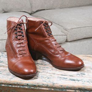 Vintage Etienne Aigner Lace Up Ankle Boots, S 7.5N